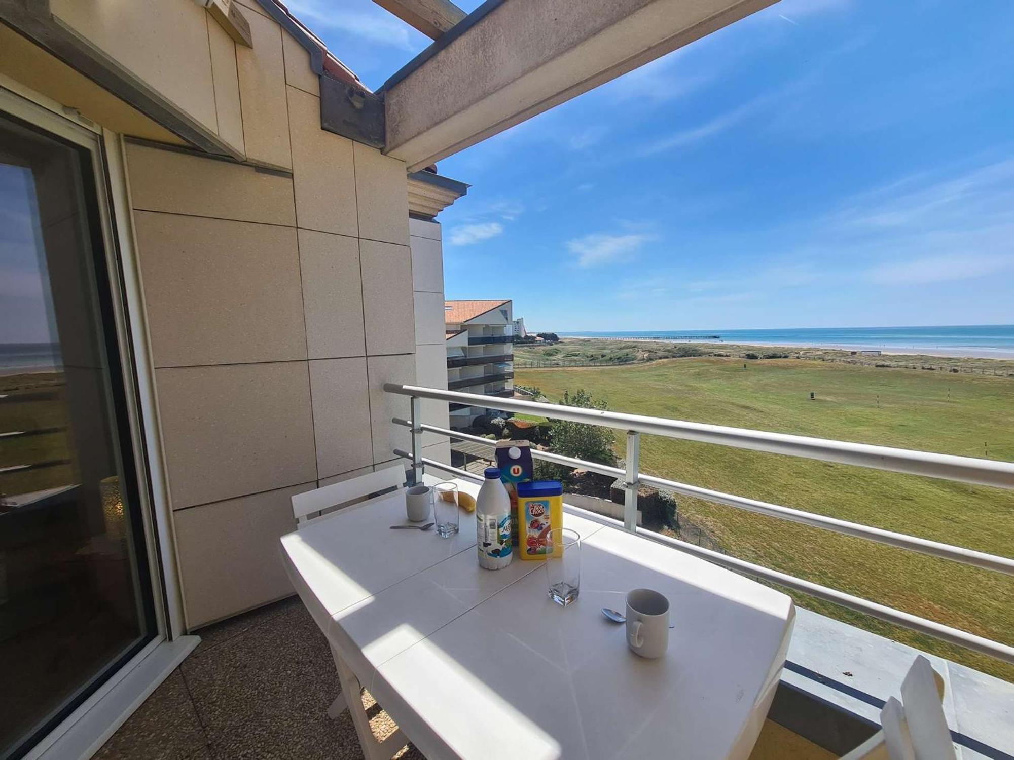 Appartement 2 Pieces/Cabine, Piscine, Parking, Bord De Mer - Saint Jean De Monts - Fr-1-224C-81 المظهر الخارجي الصورة
